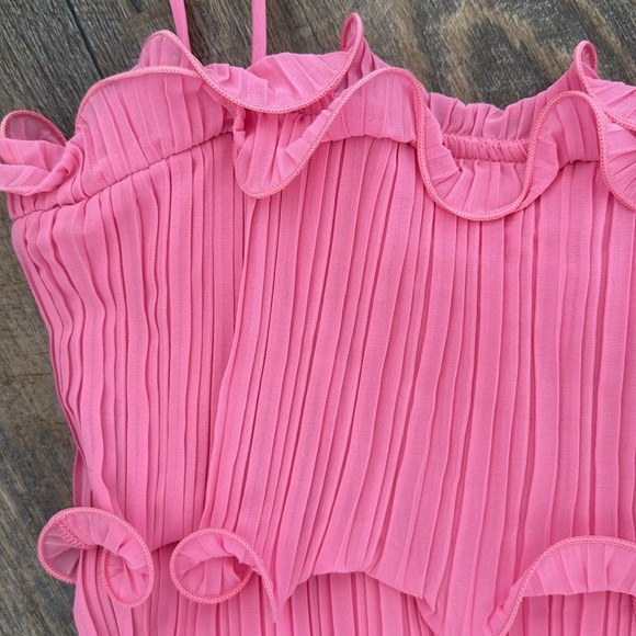 Lush Pink Ruffled Crop - Picture 2 of 5